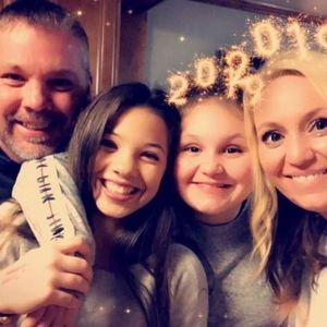 Meet your Posher, Leslie